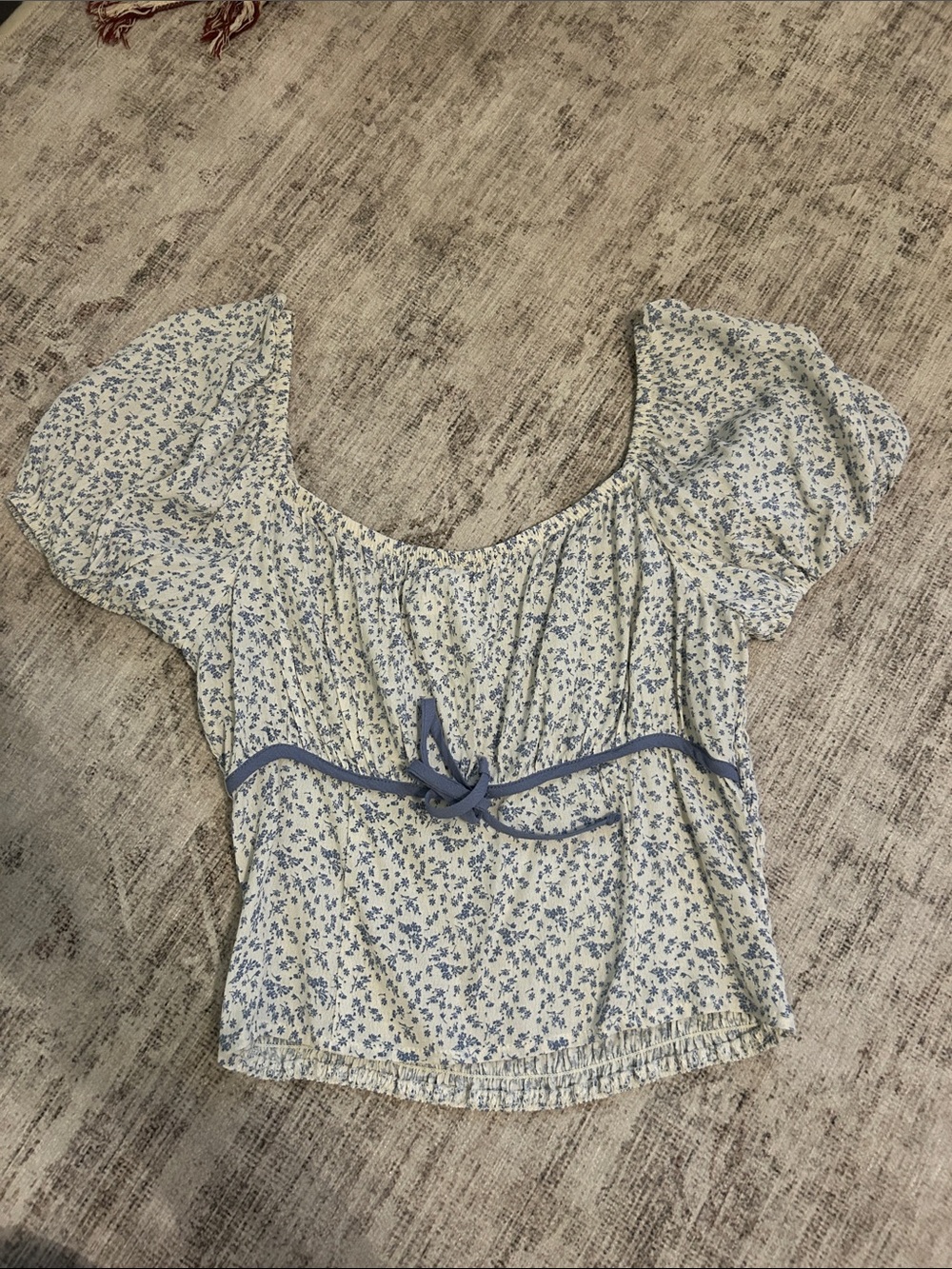 Blue Floral Puff-Sleeve Crop Top with Waist Tie